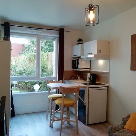 Chic Studio Near Paris Lägenhet Saint-Denis  Exteriör bild