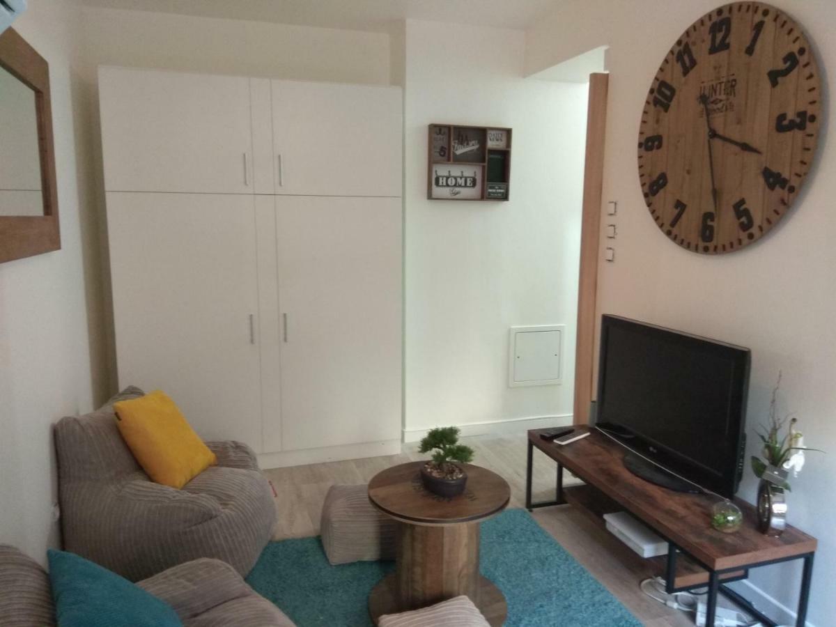 Chic Studio Near Paris Lägenhet Saint-Denis  Exteriör bild