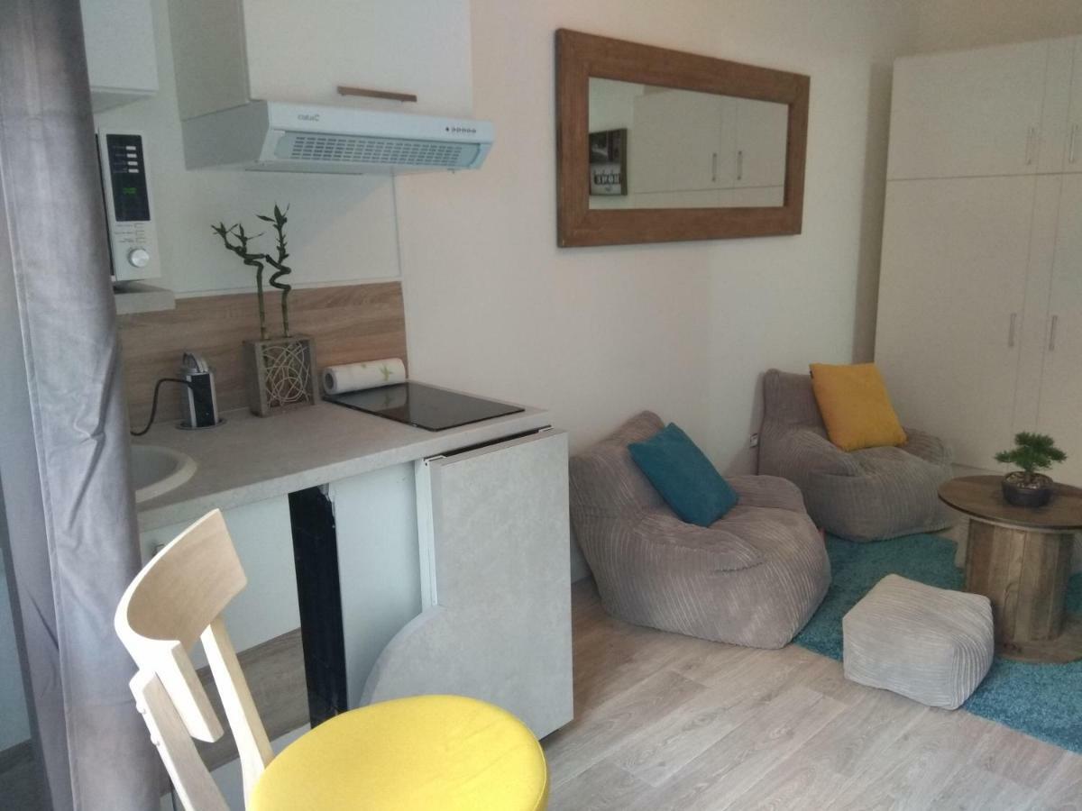 Chic Studio Near Paris Lägenhet Saint-Denis  Exteriör bild