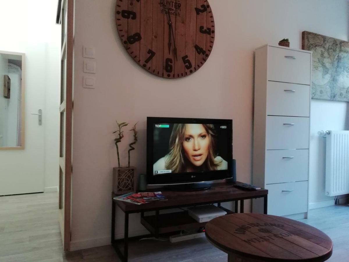 Chic Studio Near Paris Lägenhet Saint-Denis  Exteriör bild