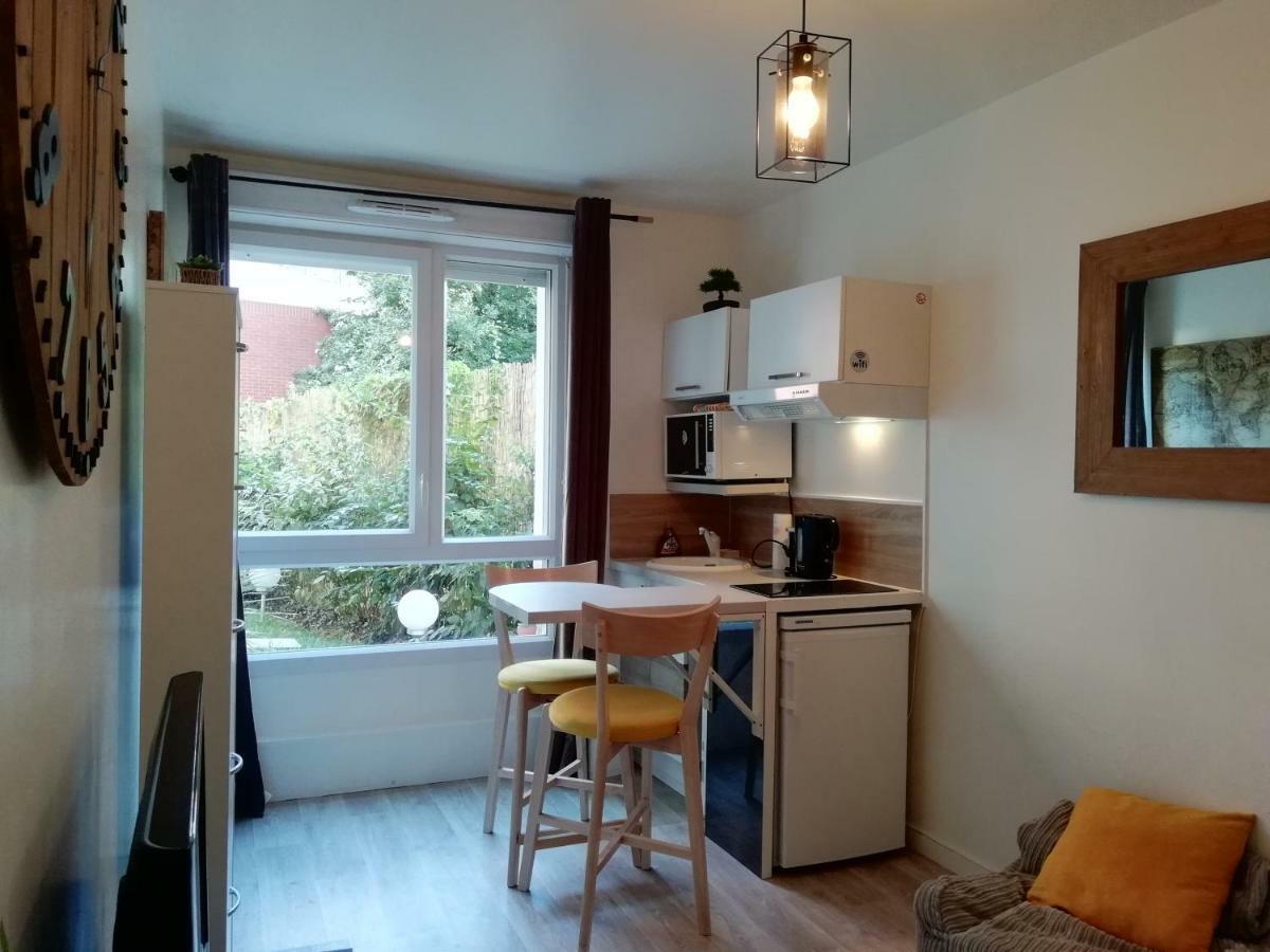 Chic Studio Near Paris Lägenhet Saint-Denis  Exteriör bild